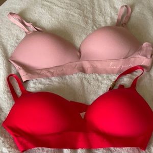 36c Pink by Victoria’s Secret bras